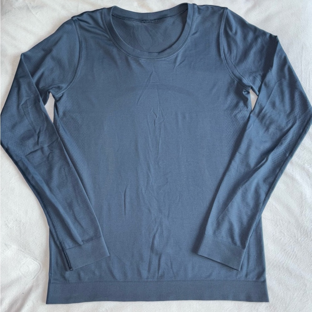 Lululemon long sleeve top